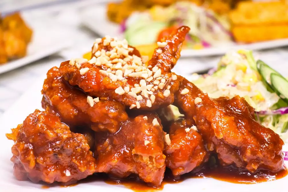 一汁鸡仔营销秘籍，打造“线上+线下”传播渠道！