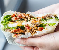 牛约食报好评连连，吸引众多消费者纷纷打CALL！