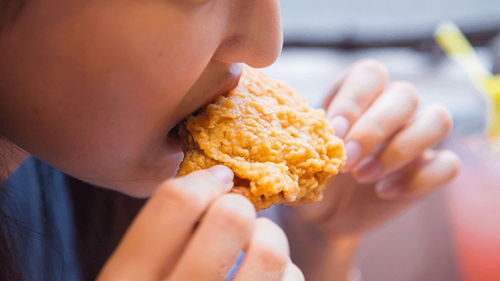 实力炸鸡加盟店，多种优势让创业者投资无忧！