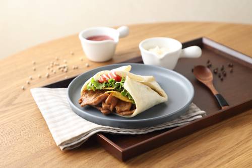 超强吸金能力，揭秘“牛约食报”火爆秘诀！