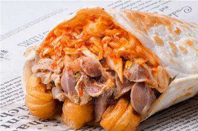 香酥鸡饼为何如此火爆？开炉边人小店竟然月入5位数！